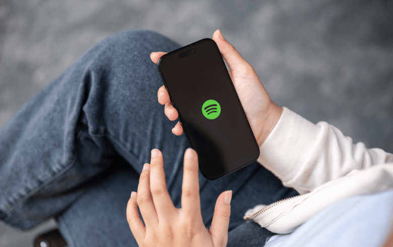 Spotify Tips for Artists: How to Grow Your Audience and Streams
